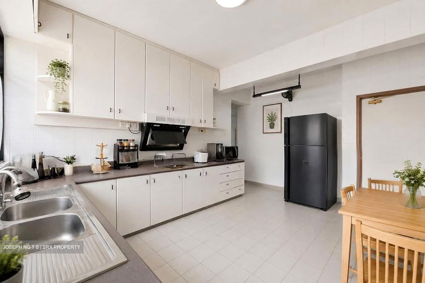 Fernwood Towers (D15), Condominium #629354051